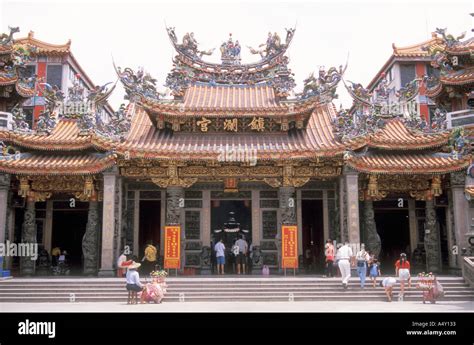 Chinese Temple Taiwan Republic Of China Stock Photo Alamy