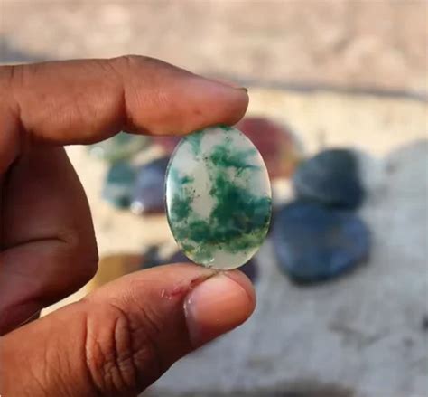 Natural Moss Agate Loose Gemstone at Rs 25 gram सलमन पतथर in