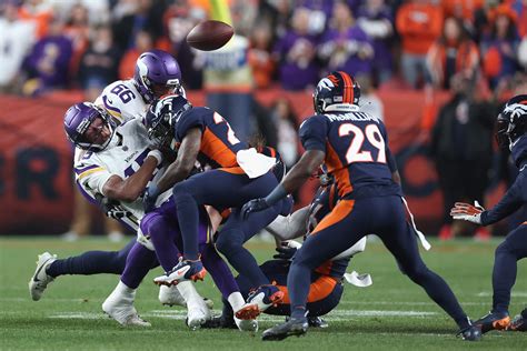 Broncos Safety Kareem Jackson Suspended 4 Games For Hit On Vikings QB