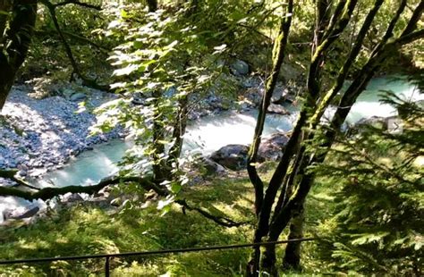 Visiting Lauterbrunnen Trummelbach Falls Design Dazzle