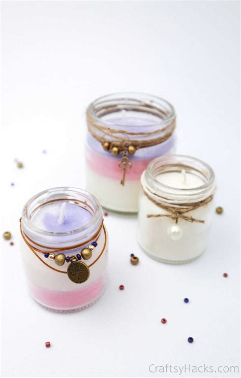 How to Make Scented Candles (Step-by-step Tutorial) - Craftsy Hacks