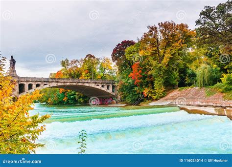 Autumn Landscape by Isar River in Munich Editorial Stock Image - Image of munchen, background ...