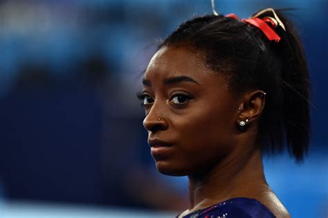 Simone Biles Tambi N Se Retira De Las Finales De Salto Y Barras