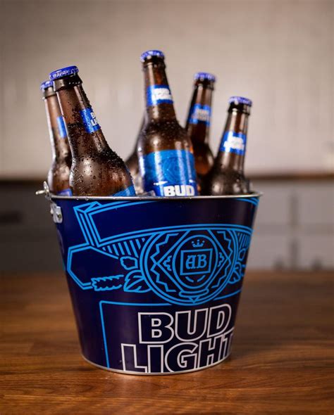 Bud Light Metal Beer Bucket In 2021 Bud Light Beer Bucket Bud Light