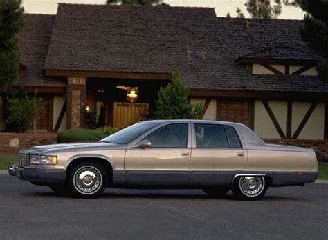 1996 Cadillac Fleetwood Values & Cars for Sale | Kelley Blue Book