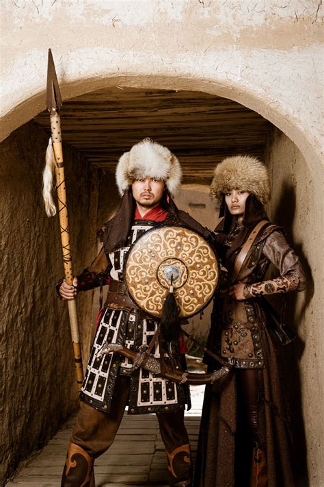 Казахский батыр и девушка воин - МергенСулу. Kazakh warriors. Этно ...