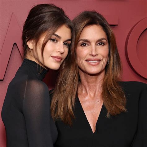 Cindy Crawford And Kaia Gerber Share Stylish Mother Daughter Moment In Nyc Good Morning America