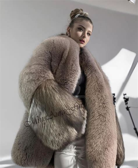 Fur Coat Outfit Fur Coat Fashion Coat Outfits Fox Fur Coats For