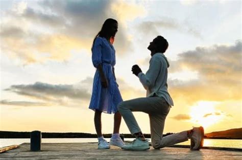 Héldu trúlofuninni leyndri í sex mánuði