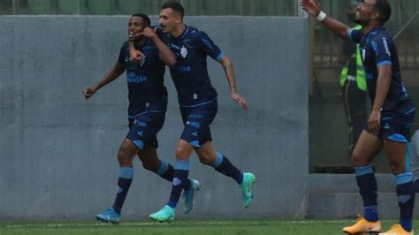 Fala Zez Iury Castilho Do Csa Comemora Gol Provocando O Cruzeiro