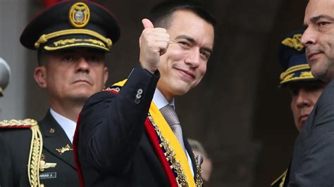 Rifirrafe Entre Rafael Correa Y El Actual Presidente De Ecuador Por El