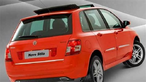 Carro Fiat Stilo Sporting 1 8 8V Dualogic Câmbio Automático 2010 é bom