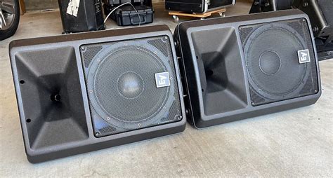 Pair Of Electro Voice Sx300 12 2 Way Passive Speakers 2010 Reverb