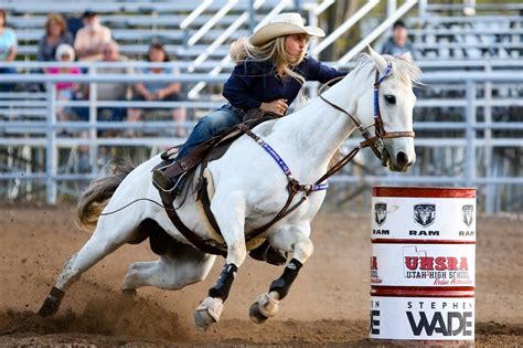 200 Free Cowgirl And Rodeo Images Pixabay