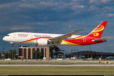 B Hainan Airlines Boeing Dreamliner Photo By Yiran Id