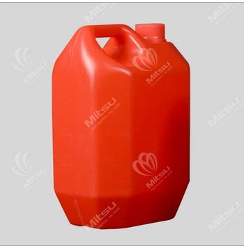 10 Ltr Jerry Can Unm Mhr 10 At Best Price In Mumbai Mitsu Chem Pvt