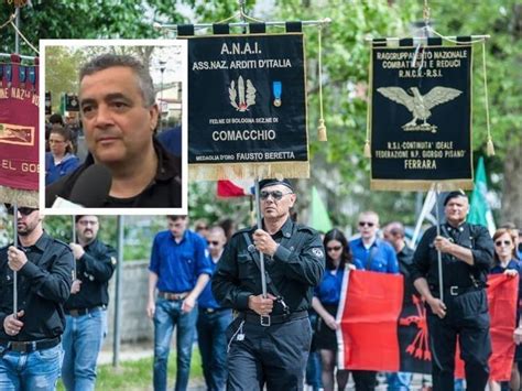 Chi Sono Gli Arditi Che Sfilano A Predappio In Memoria Di Mussolini E