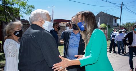 Malena Galmarini Y Alberto Descalzo Inauguraron Una Red De Agua Potable