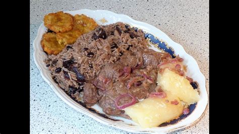 Hoy Comida Cubana Congr Bistec De Res Tostones Yuca Con Mojo