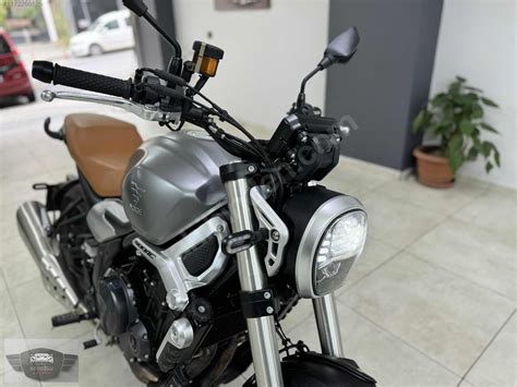 Voge 500 AC 2022 Model Naked Roadster Motor Motosiklet Mağazasından İkinci El 250 000 TL