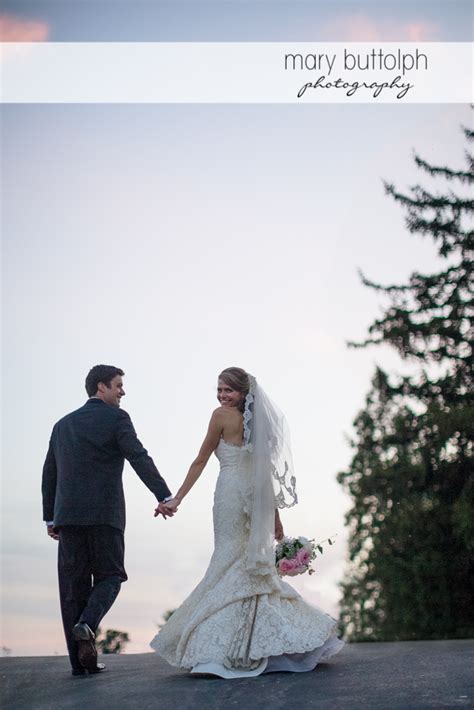 Samantha And Mike Skaneateles Country Club Wedding — Mary Buttolph