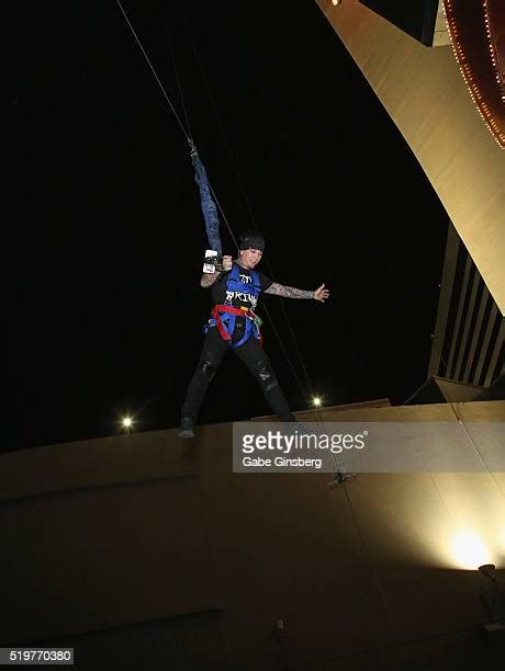 Skyjump Las Vegas Photos and Premium High Res Pictures - Getty Images