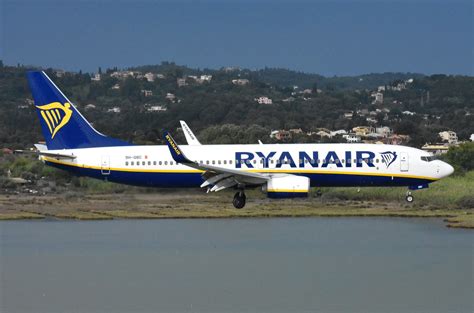 9H QBC B737 8AS Ryanair Corfu 26 9 2023 Dave Corry Flickr