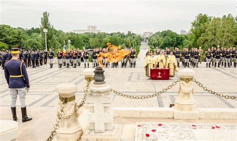 Înălţarea Domnului Ziua Eroilor sărbătoare naţională a poporului