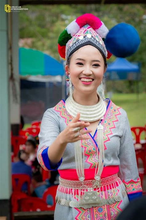 Pin By My Handmade On Hmong Dress Hmong Clothes Traditional Outfits