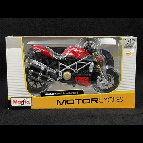 Ducati Super Naked S Red Black Maisto