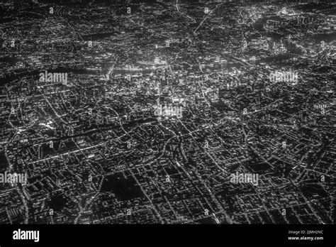 London Night View As Seen From An Airplane Stock Photo Alamy