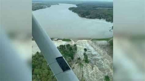 Watch Residents Forced To Evacuate After Dam Breach In Central