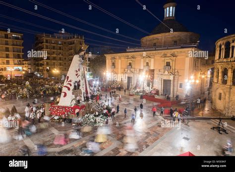 Processione Di Vergini Immagini E Fotografie Stock Ad Alta Risoluzione