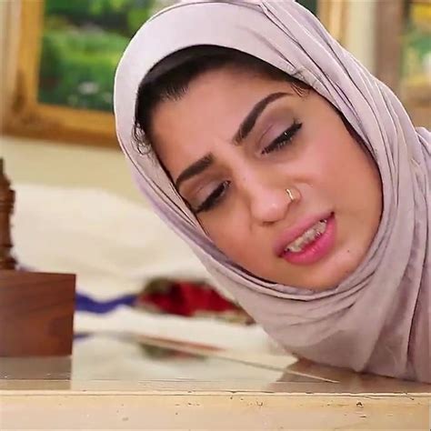 Dagfs Arabic Chick Nadia Ali Tastes White Cock Porn Xhamster