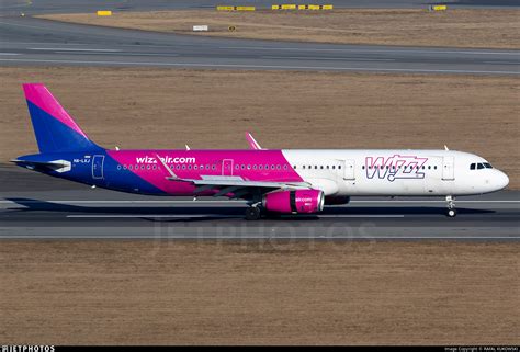 HA LXJ Airbus A321 231 Wizz Air RAFAL KUKOWSKI JetPhotos