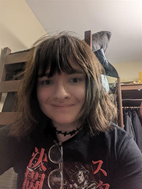 Mtf 19 3 Months Hrt Know I Dont Pass But Would Really Love Tips