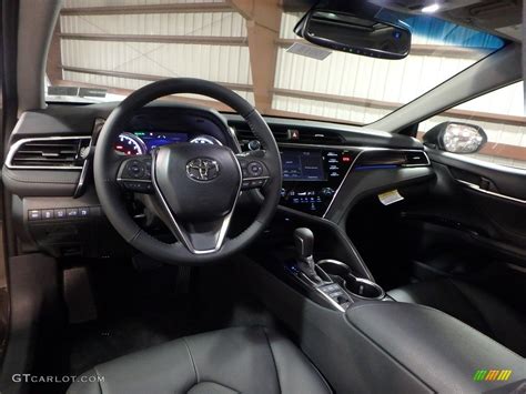 Black Interior 2018 Toyota Camry Xle Photo 121811975