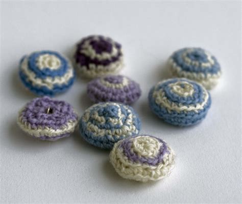 How To Crochet Covered Button With Images Crochet Accessories