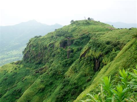 Sinhagad Fort, Maharashtra: How To Reach, Best Time & Tips