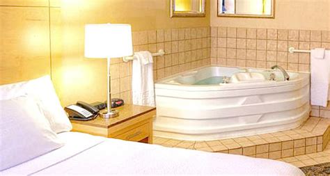 Ohio Hot Tub Suites Hotels With Private In Room Whirlpool Tubs