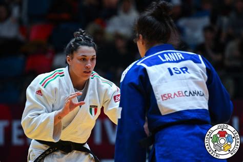 Hershko Celebrates Glory With Home Crowd European Judo Union