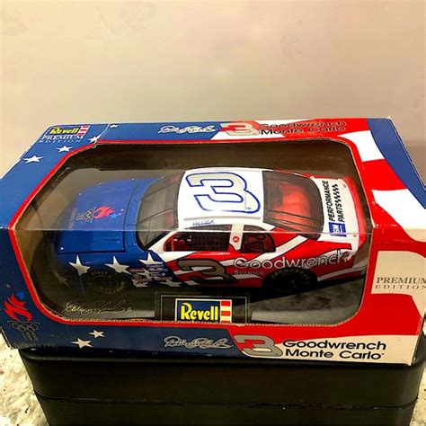 Revell Toys Revell Premium Edition Dale Earnhardt 3 Goodwrench