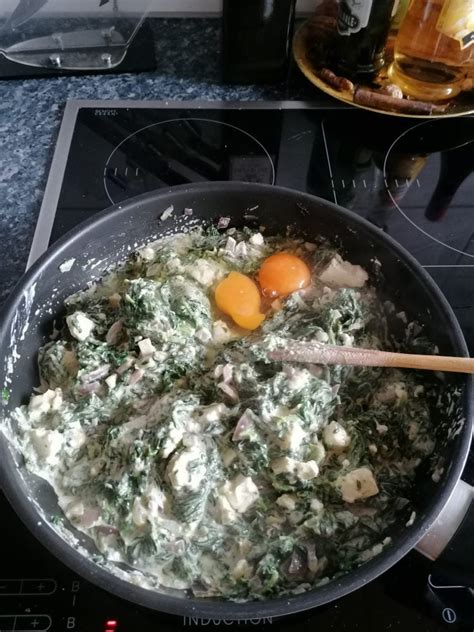 Spinach And Feta Quiche Recipe Ester Kocht