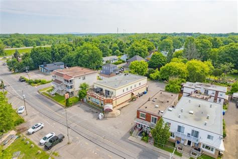 Propriété à revenus à vendre 204 Boul Salaberry N Châteauguay