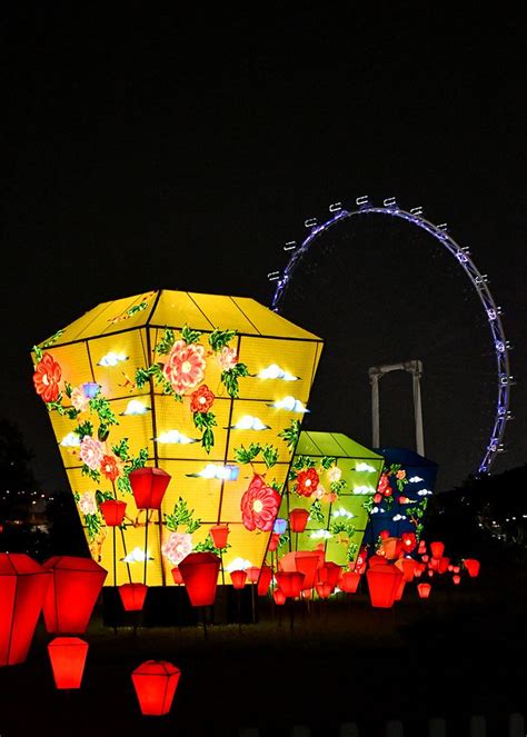 Pin By Edith Bell On Chinese Art Chinese Lantern Festival Chinese