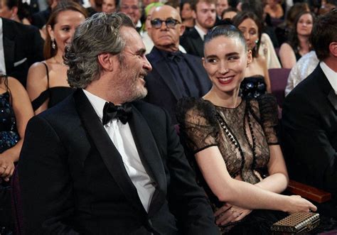 Couple de légende Rooney Mara et Joaquin Phoenix les rebelles Elle