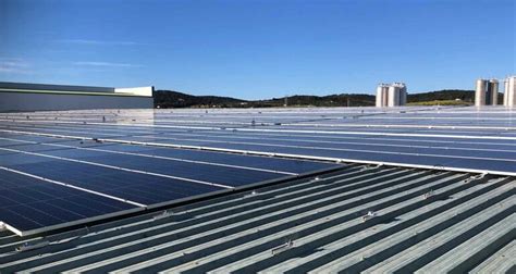 Endesa Instala Una Planta Fotovoltaica En El Complejo Resilux En