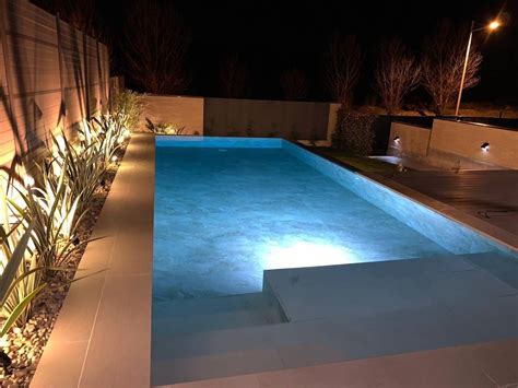 Como Instalar E Iluminar Con L Mparas Led De Piscinas Mundo Led