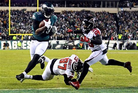 Defesa Funciona Eagles Vencem Os Falcons E Estão Na Final Da