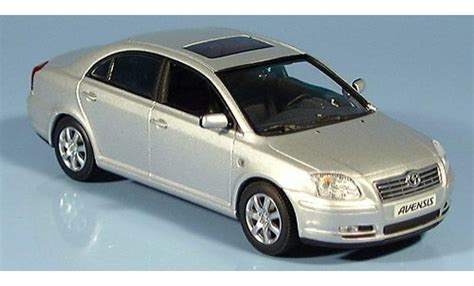 Modellautos Toyota Avensis I Minichamps T Silber Online